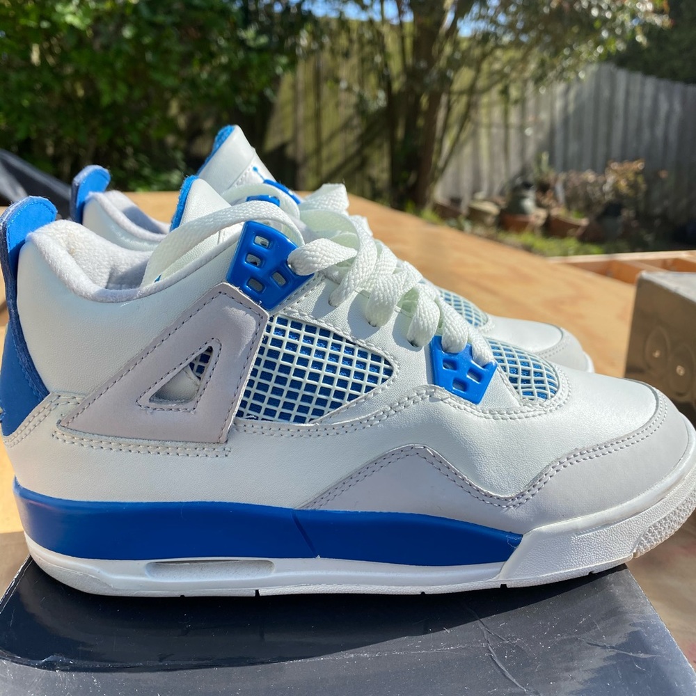 Jordan Retro 4 Military Blue 4Y